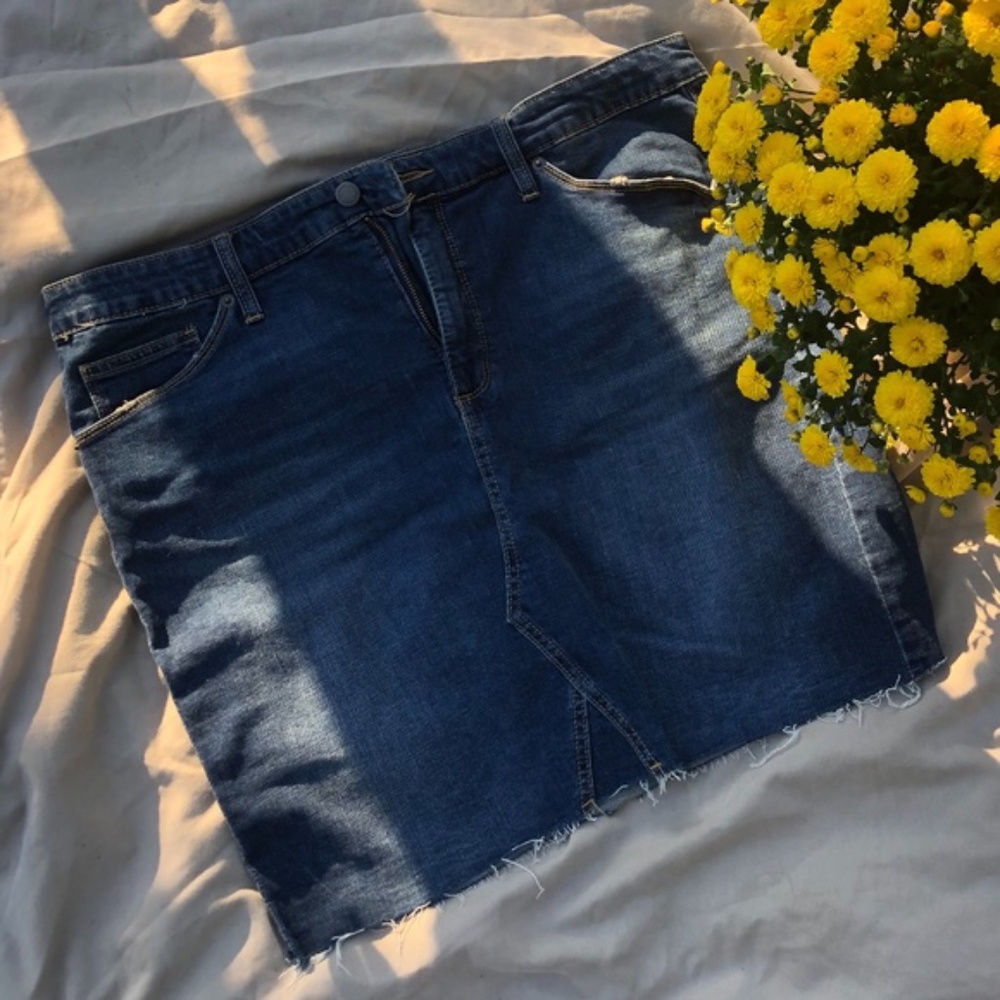 Universal Thread Denim Skirt Plus Size 18